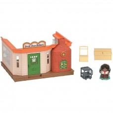 Calico Critters Brick Oven Bakery with Heloise Pickleweeds Hedgehog   569035398